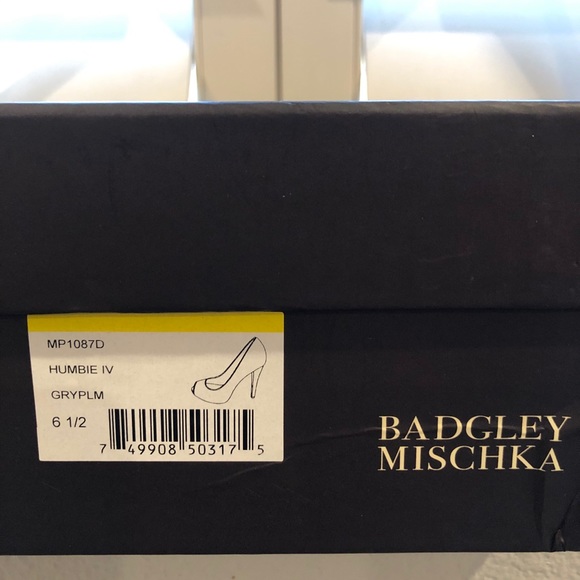 Like New Badgley Mischka Humble IV Peep Toe Sz 6.5 - Picture 16 of 16